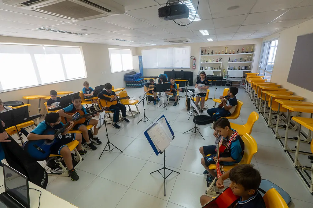 Colegio Heitor Villa Lobos  (108)