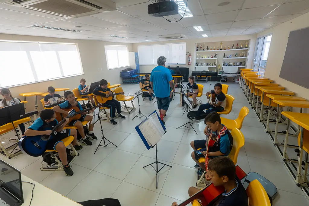Colegio Heitor Villa Lobos  (109)