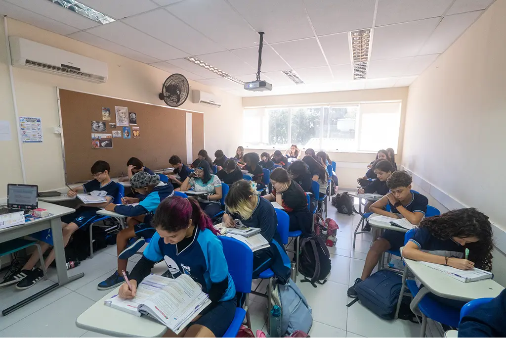 Colegio Heitor Villa Lobos  (75)